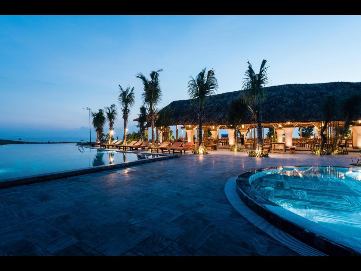 Stelia Beach Resort Tuy Hòa Exterior foto